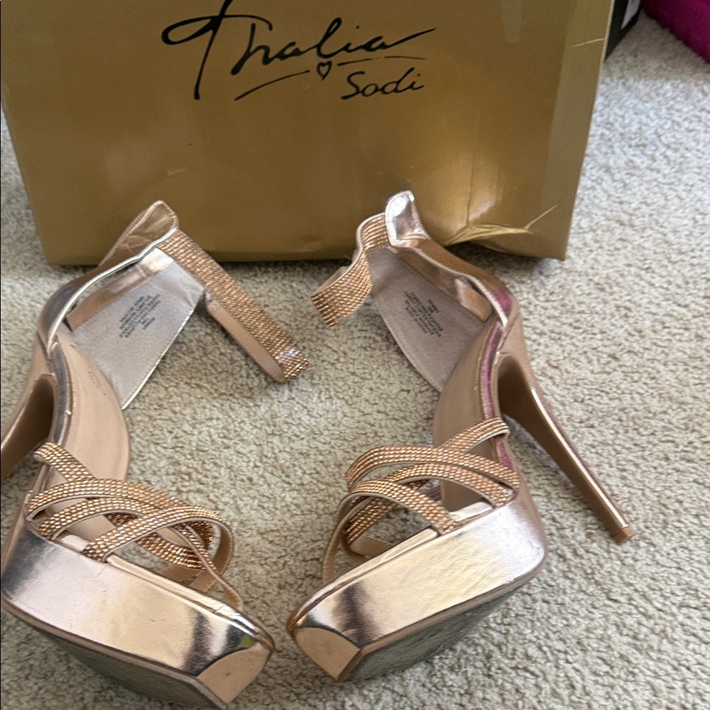 Excelent condition Thalia Sodi Metallic Rose Gold Crystal-Strap Platform Heels